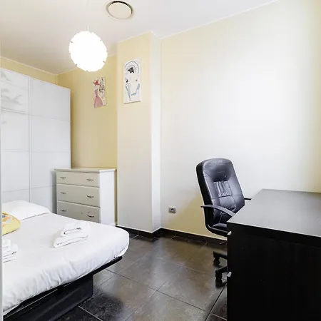 Le Saint Charles-parking-climatisation-centre *